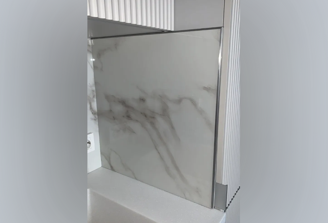 П-образный латунный профиль 10 мм хромированный PCLOC 10