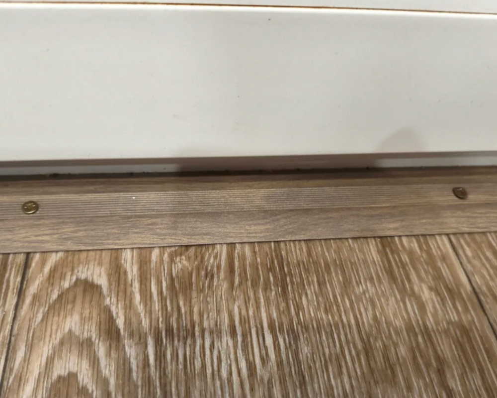 Порог одноуровневый ПС 04.900.088 Орех