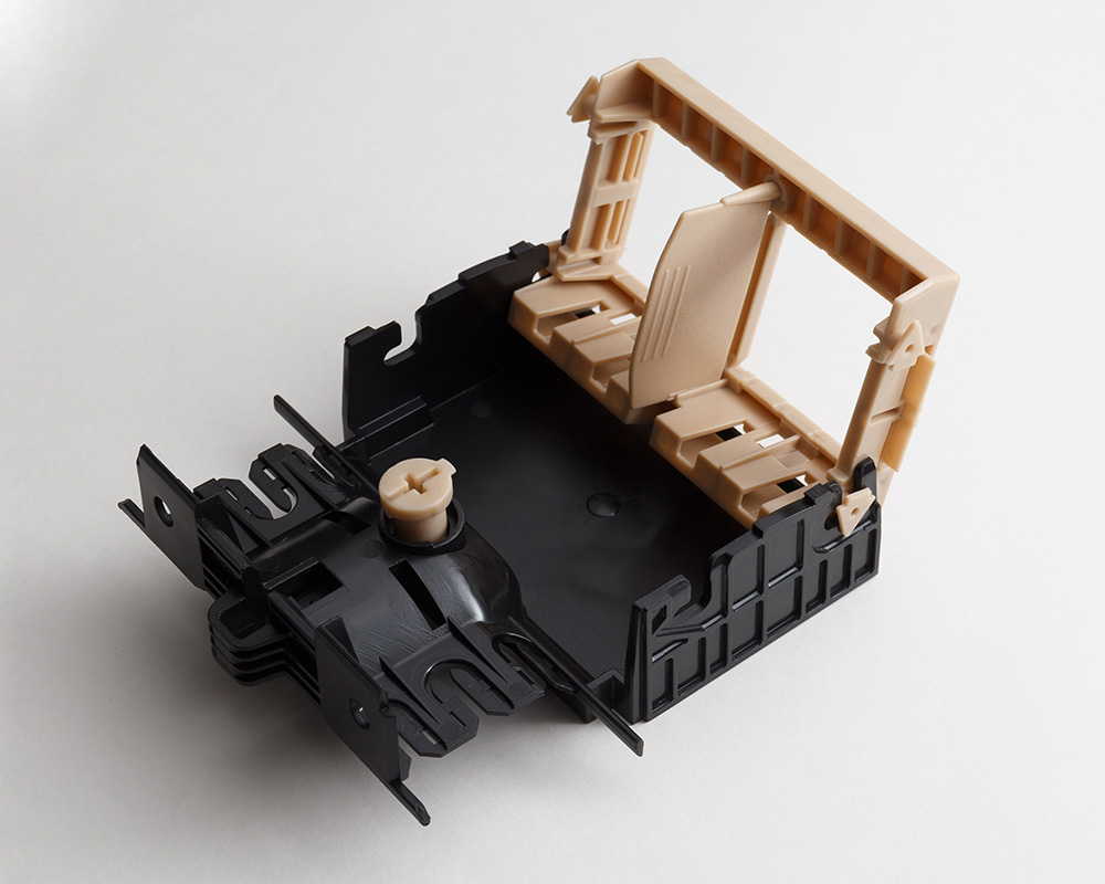 Монтажный бокс под две розетки 45х45 мм, компл.