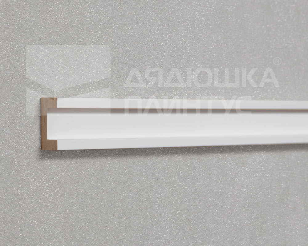 Молдинг из полистирола высокой плотности HI WOOD LB40 40мм х 20мм х 2,0м.