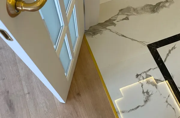 Профиль Т-образный латунь полированная 20мм 2,7м MSPCROL 209