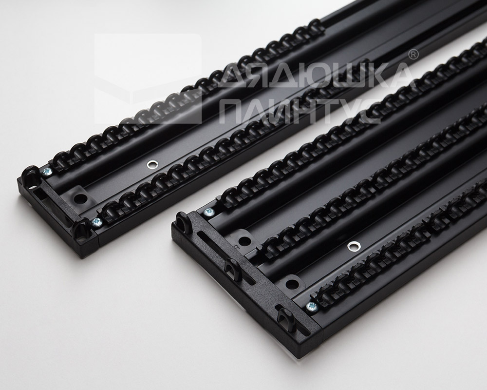 Карниз трехрядный алюминиевый ТРЭК УЮТ 2,2м Черный