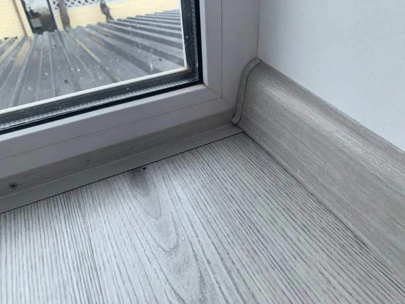 Порог угловой ПУ 05-1.900.16 Белый