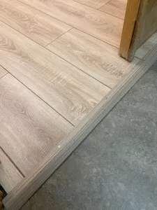 Порог разноуровневый ПР 04.1800.16 Белый