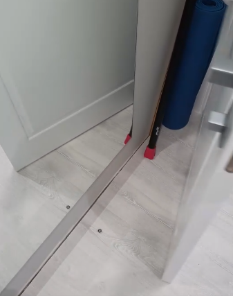 Упор  дверной скрытый STELS TR Прозрачный (45893) (ARMADILLO)