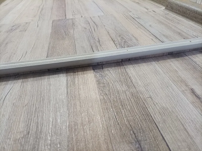 Порог угловой MSC 40*20.900.105 Дуб арктик