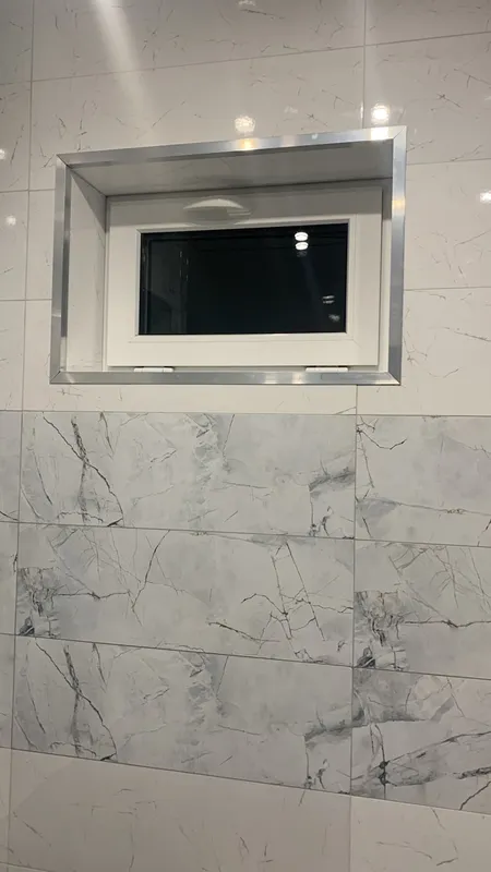 Уголок разнополочный 40х20 мм Уп 14.2000.501л Серебро. Цена за 5 штук.