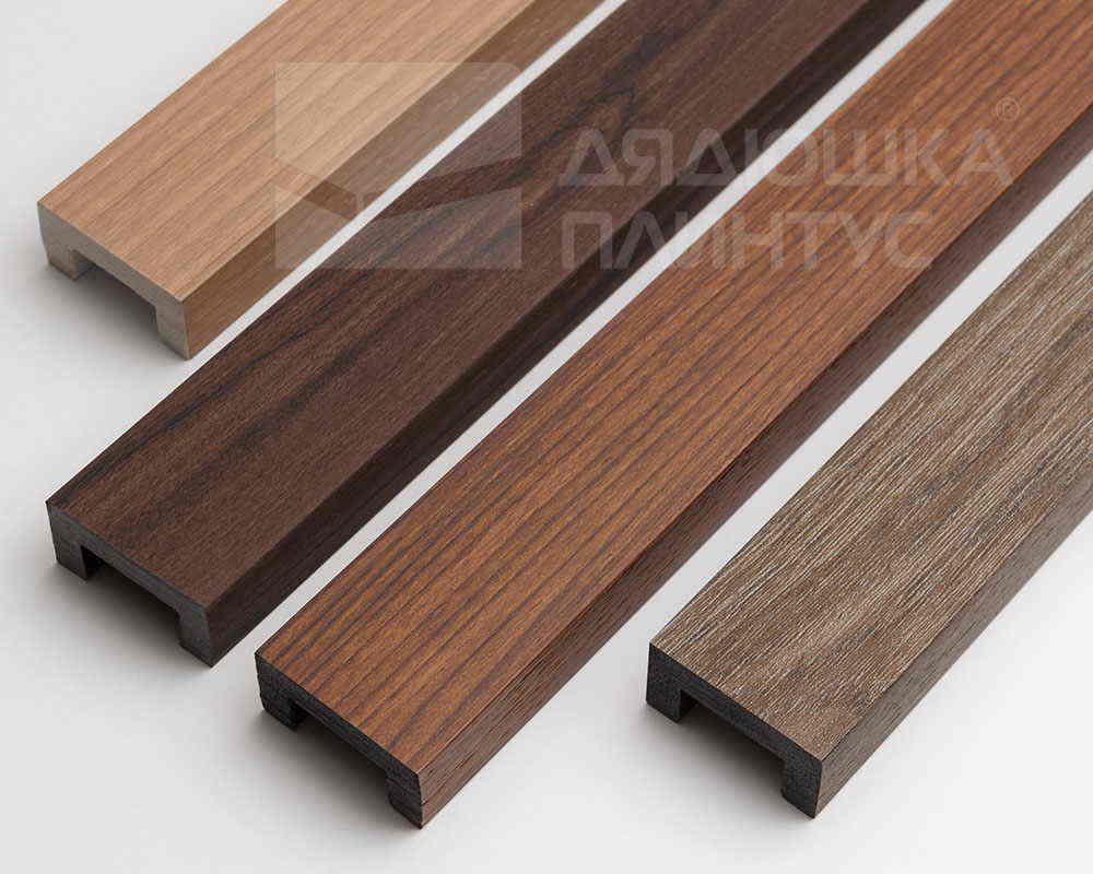Молдинг из полистирола высокой плотности  HI-WOOD LB40 BR396 40х20ммх 2,7м