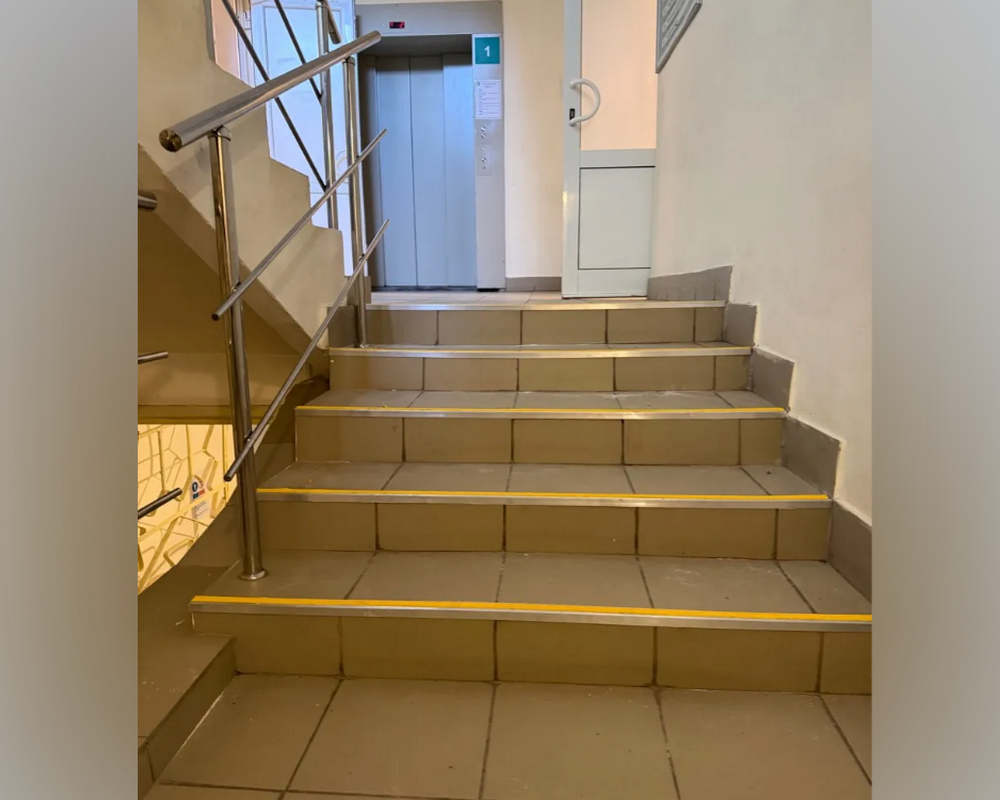 Порог одноуровневый ПС 08.900.042л Шампань