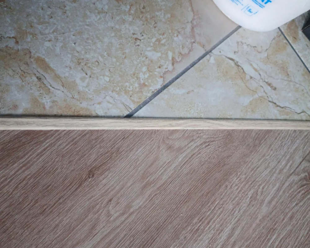 Порог одноуровневый ЛС 10.2700.252 Ель дымчатая