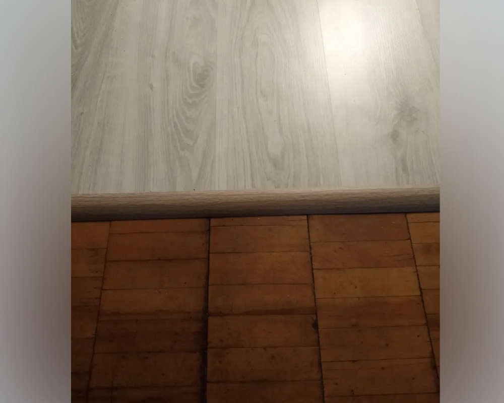 Самоклеящийся порог ЛС 35.900.4088 Орех