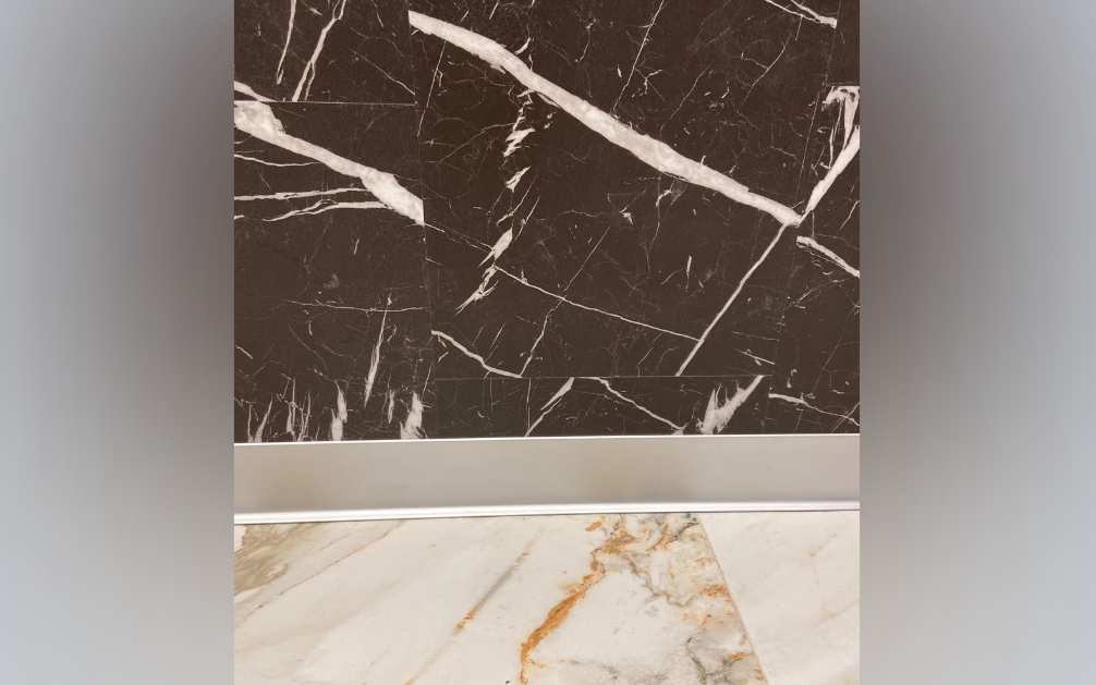 Плинтус алюминиевый Волшебная палочка 100 мм 3,0 м Серебро матовое