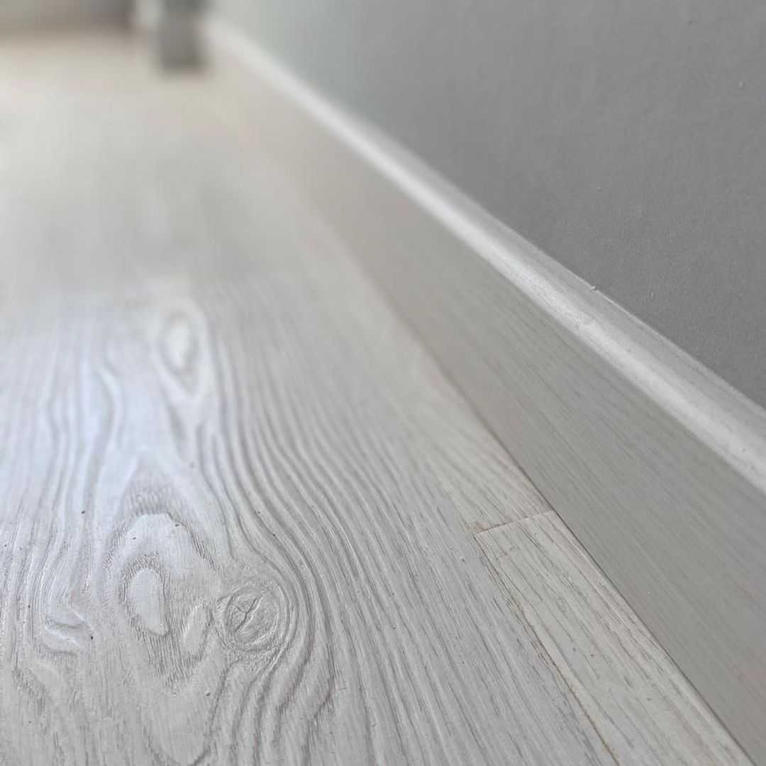 Плинтус МДФ Волшебная палочка. Гарден .202 Дуб кремовый