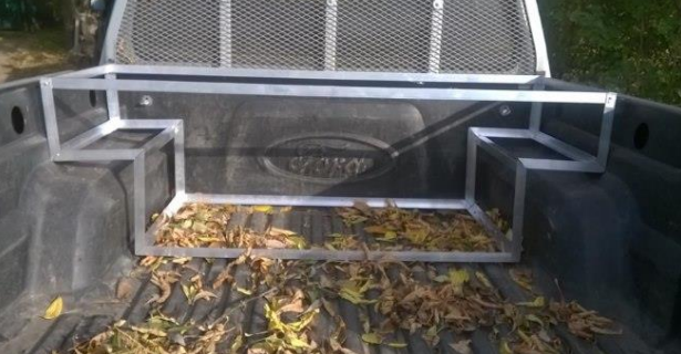 Уголок разнополочный 30х20 мм Уп 11.2000.500 Без окраса