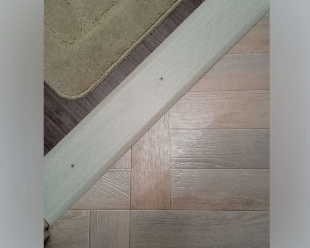 Порог одноуровневый MSA100.900.106 Ясень белый