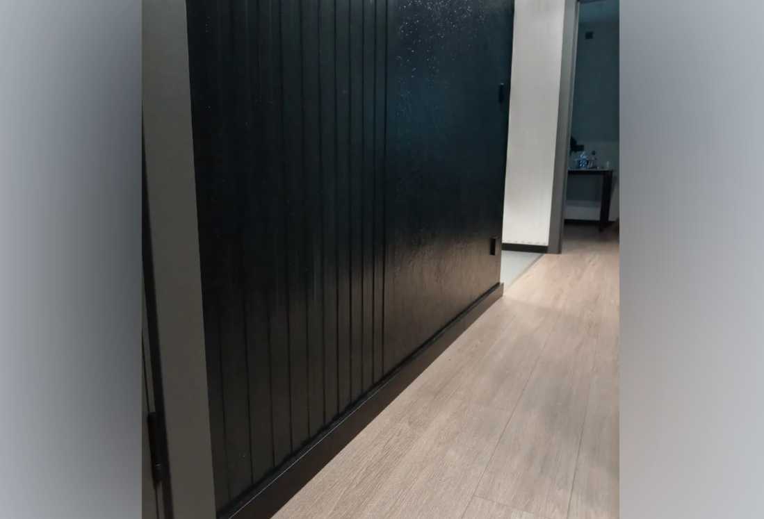 Плинтус МДФ Волшебная палочка. Гарден 211 Черный