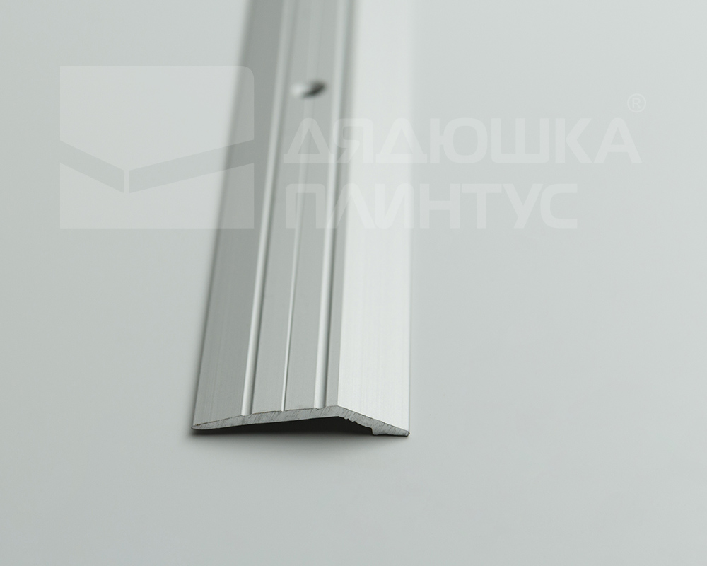 Порог разноуровневый ПР 03.2700.001 Алюминий