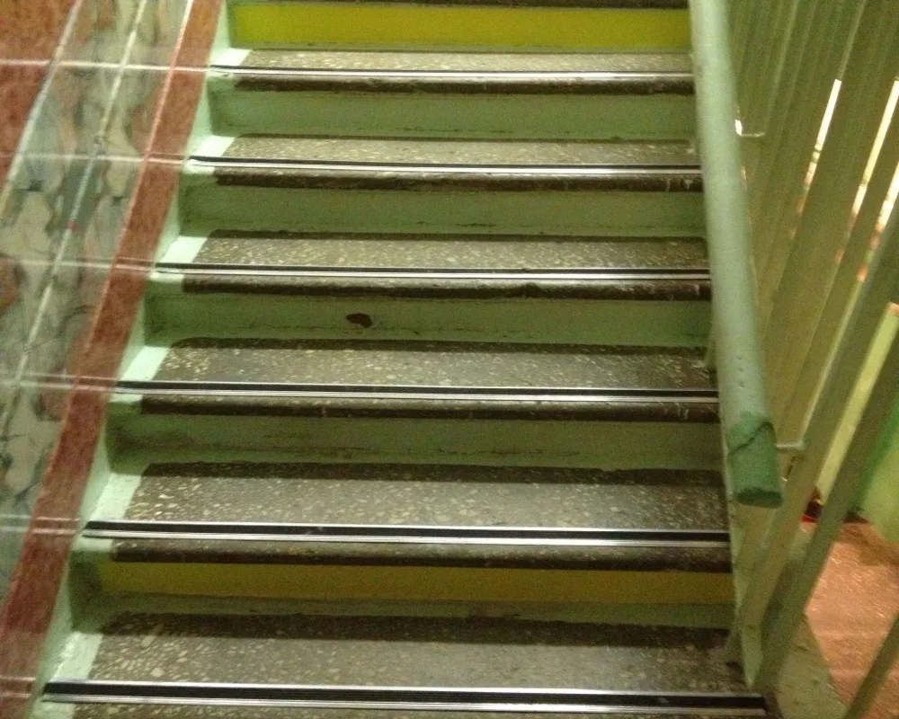 Порог одноуровневый ПС 08.900.15 Черный