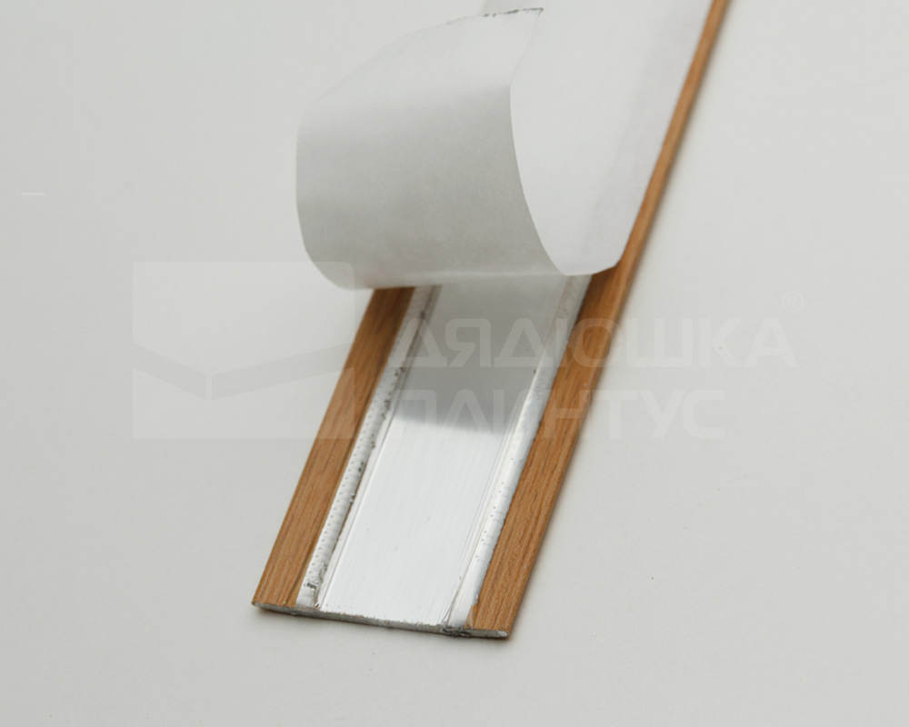 Самоклеящийся порог ЛС 35.1800.4092 Вишня