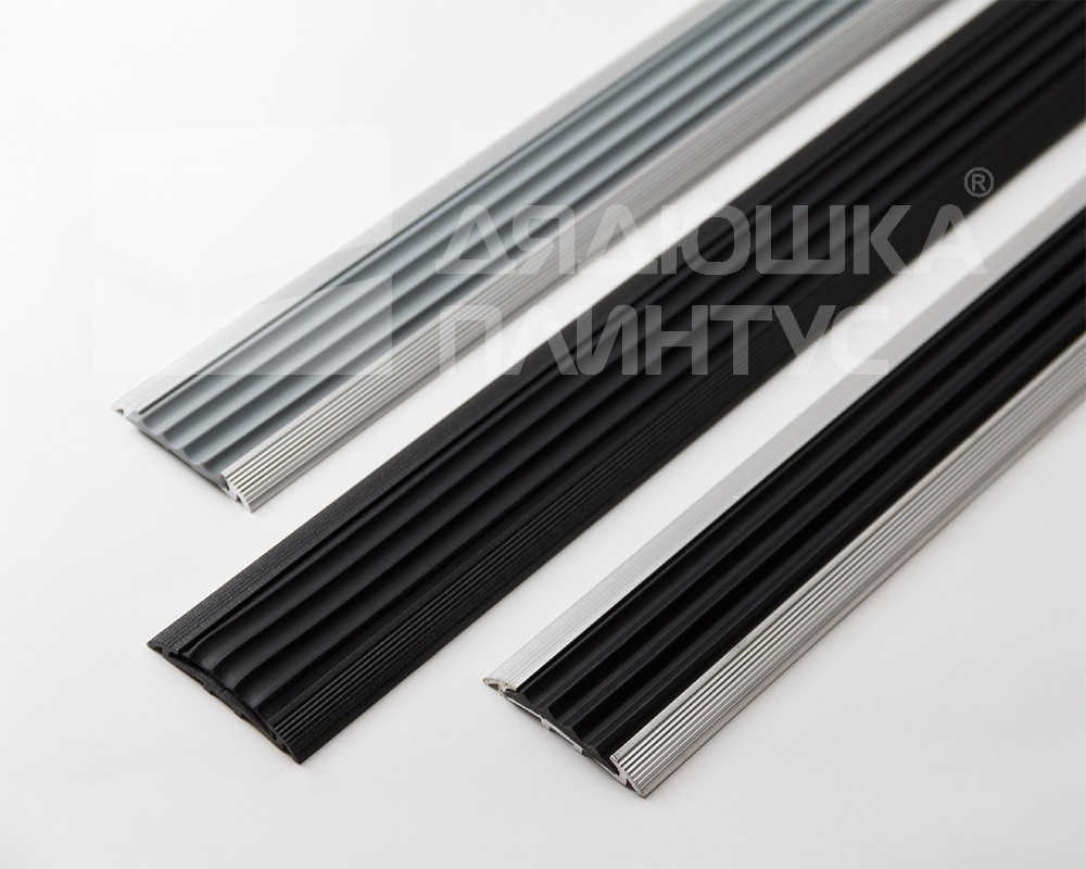 Порог одноуровневый ПС 08-1.2700.201лч Серебро