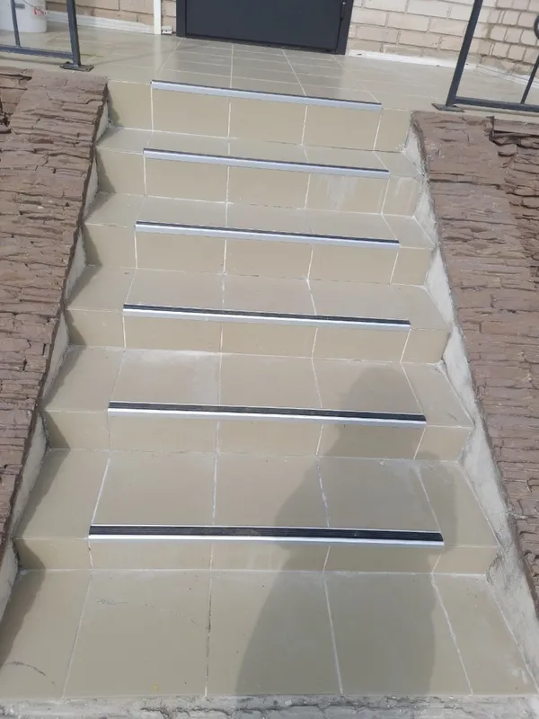 Порог угловой ПУ 70.2700.204л Бронза